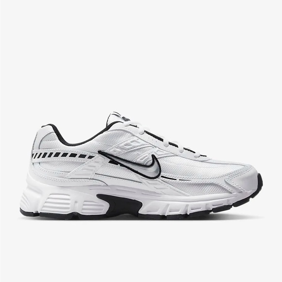 Nike Shoes - •Sold on Ebayyy• Nike Initiator size 9